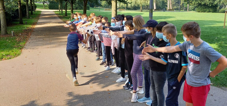 „Wir sind ein Team!“ -Teamtraining für die 6. Klassen