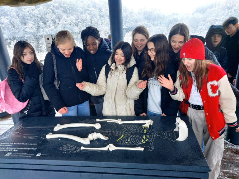 Exkursion ins Neandertal