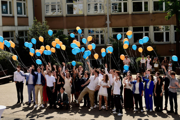 Herzlichen Glückwunsch zum Abitur!