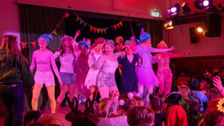 Karneval  – Ein bunter Vormittag am NEG