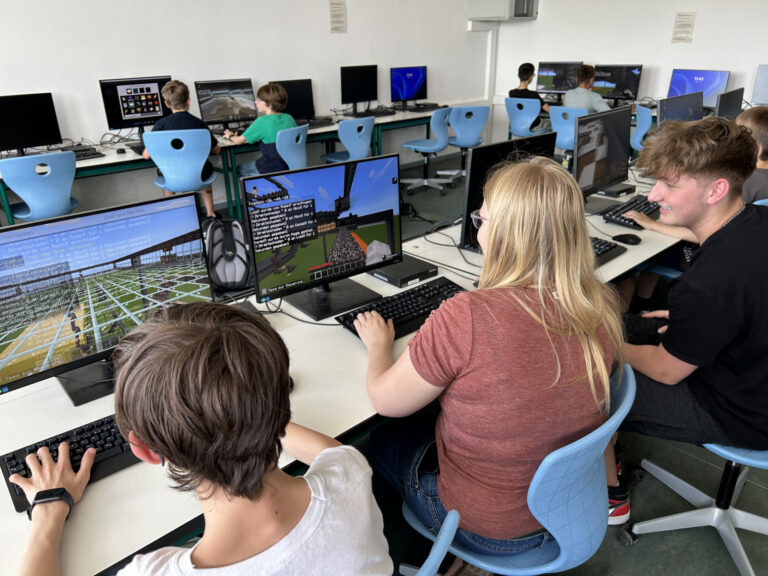Lernen mit Minecraft in der Informatik-AG